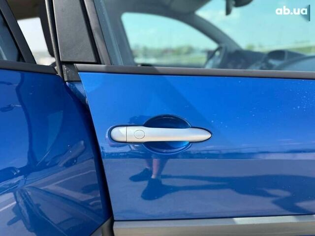 Рено Меган, объемом двигателя 2 л и пробегом 239 тыс. км за 5900 $, фото 14 на Automoto.ua