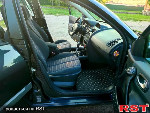 Рено Меган, об'ємом двигуна 1.6 л та пробігом 187 тис. км за 6100 $, фото 6 на Automoto.ua