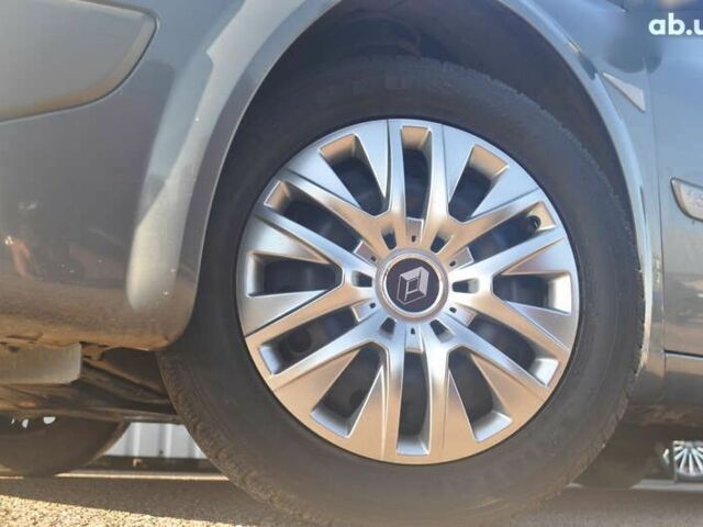 Рено Меган, объемом двигателя 1.6 л и пробегом 185 тыс. км за 6300 $, фото 9 на Automoto.ua