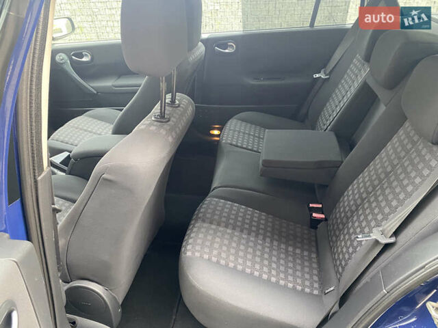 Рено Меган, об'ємом двигуна 1.6 л та пробігом 195 тис. км за 5400 $, фото 29 на Automoto.ua