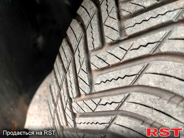 Рено Меган, об'ємом двигуна 1.6 л та пробігом 110 тис. км за 5300 $, фото 1 на Automoto.ua