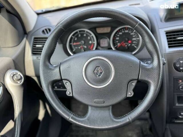 Рено Меган, объемом двигателя 2 л и пробегом 239 тыс. км за 5900 $, фото 19 на Automoto.ua