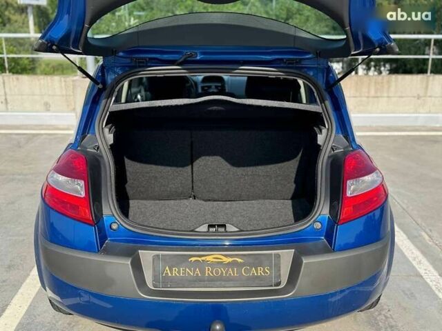 Рено Меган, объемом двигателя 2 л и пробегом 239 тыс. км за 5900 $, фото 11 на Automoto.ua