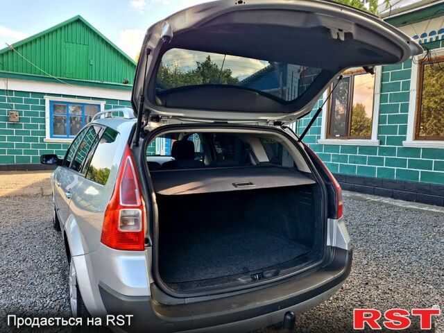 Рено Меган 2006 в Первомайск на Automoto.ua Рено Меган, объемом двигателя 1.6 л и пробегом 225 тыс. км за 4350 $, фото 9 на Automoto.ua