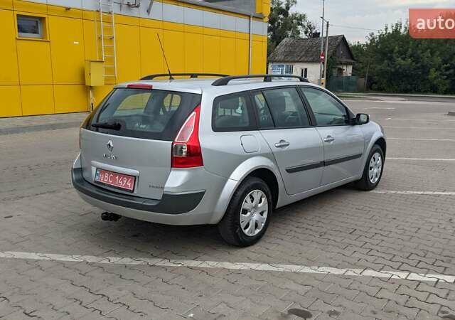 Рено Меган, объемом двигателя 1.6 л и пробегом 214 тыс. км за 4999 $, фото 22 на Automoto.ua