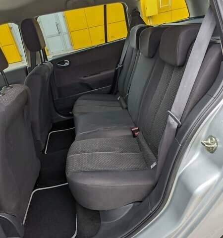 Рено Меган, объемом двигателя 1.6 л и пробегом 214 тыс. км за 4999 $, фото 13 на Automoto.ua