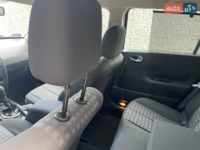 Рено Меган, об'ємом двигуна 1.6 л та пробігом 195 тис. км за 5400 $, фото 67 на Automoto.ua