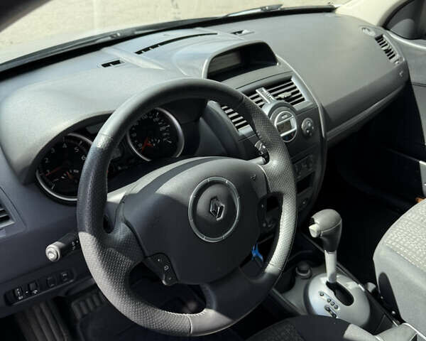 Рено Меган, объемом двигателя 2 л и пробегом 169 тыс. км за 6777 $, фото 23 на Automoto.ua
