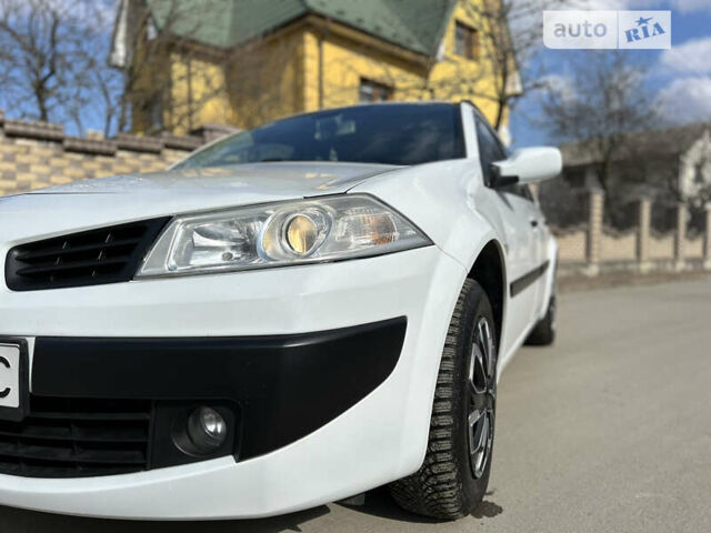 Рено Меган, об'ємом двигуна 1.46 л та пробігом 260 тис. км за 4600 $, фото 9 на Automoto.ua