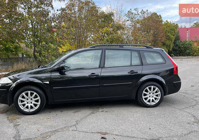 Рено Меган, объемом двигателя 1.6 л и пробегом 199 тыс. км за 5299 $, фото 1 на Automoto.ua