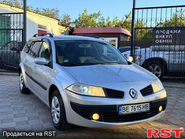 Рено Меган, объемом двигателя 1.6 л и пробегом 216 тыс. км за 4499 $, фото 2 на Automoto.ua