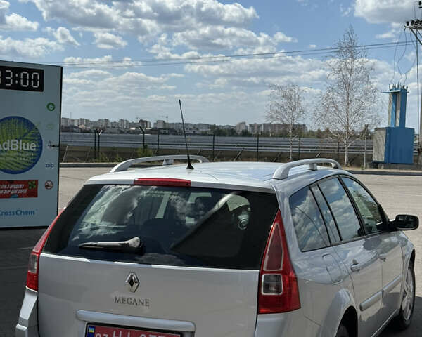 Рено Меган, объемом двигателя 2 л и пробегом 169 тыс. км за 6399 $, фото 12 на Automoto.ua