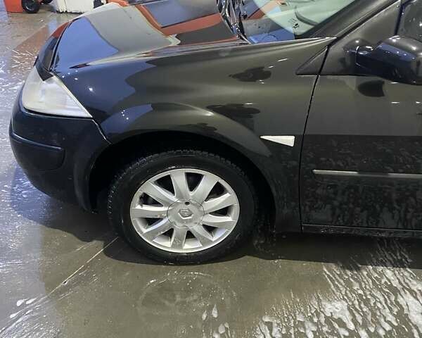 Рено Меган, объемом двигателя 1.5 л и пробегом 325 тыс. км за 4800 $, фото 8 на Automoto.ua