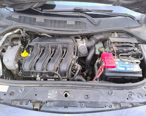 Рено Меган, объемом двигателя 1.6 л и пробегом 255 тыс. км за 5000 $, фото 6 на Automoto.ua