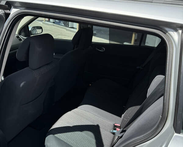 Рено Меган, объемом двигателя 2 л и пробегом 169 тыс. км за 6399 $, фото 17 на Automoto.ua