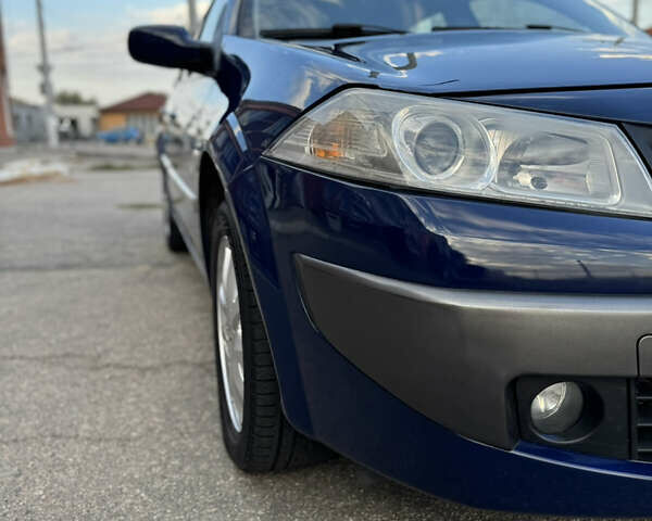 Рено Меган, объемом двигателя 1.6 л и пробегом 179 тыс. км за 5700 $, фото 22 на Automoto.ua