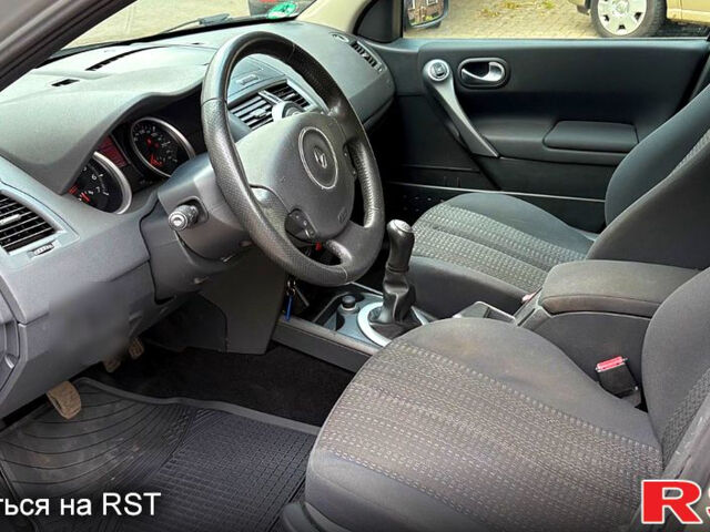 Рено Меган, объемом двигателя 1.6 л и пробегом 161 тыс. км за 6400 $, фото 3 на Automoto.ua