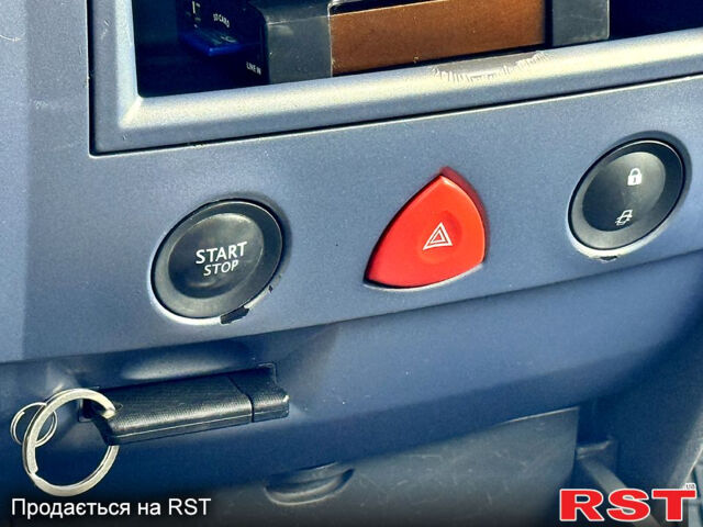 Рено Меган, объемом двигателя 1.6 л и пробегом 229 тыс. км за 5300 $, фото 10 на Automoto.ua