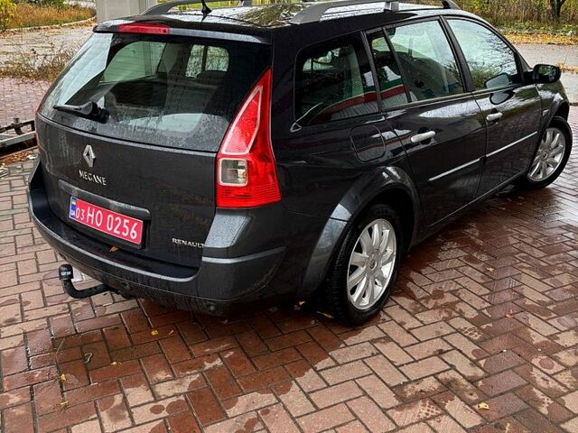 Рено Меган, объемом двигателя 1.6 л и пробегом 210 тыс. км за 6150 $, фото 6 на Automoto.ua