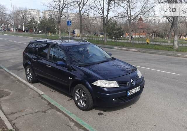 Рено Меган, об'ємом двигуна 2 л та пробігом 308 тис. км за 5300 $, фото 6 на Automoto.ua