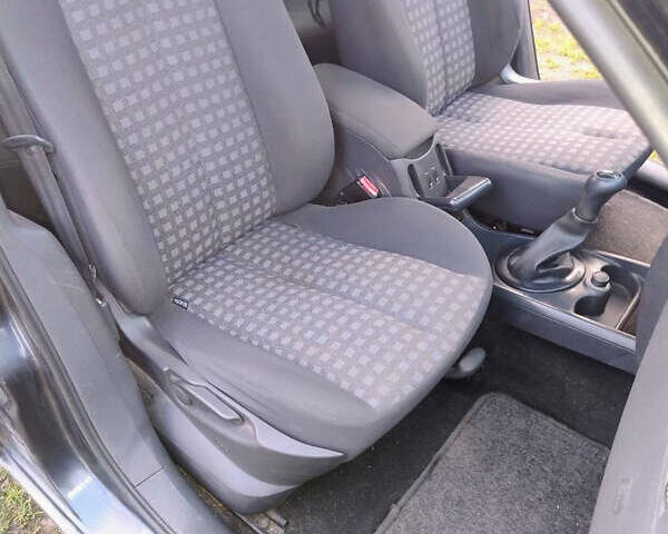 Рено Меган, объемом двигателя 1.6 л и пробегом 255 тыс. км за 5000 $, фото 9 на Automoto.ua