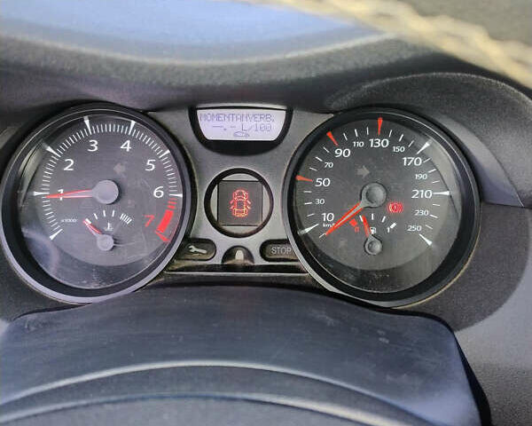 Рено Меган, объемом двигателя 1.6 л и пробегом 255 тыс. км за 5000 $, фото 14 на Automoto.ua