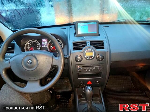 Рено Меган, объемом двигателя 1.6 л и пробегом 197 тыс. км за 5700 $, фото 7 на Automoto.ua