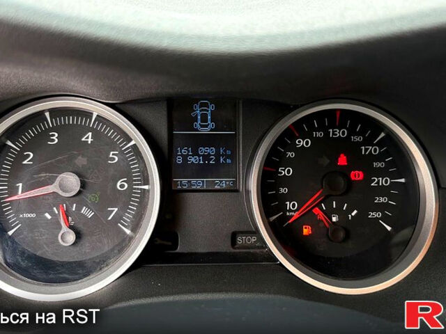 Рено Меган, объемом двигателя 1.6 л и пробегом 161 тыс. км за 6400 $, фото 6 на Automoto.ua