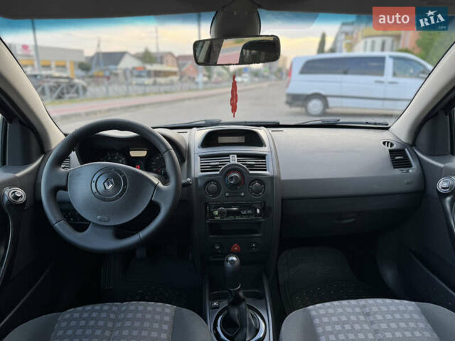 Рено Меган, объемом двигателя 1.6 л и пробегом 179 тыс. км за 5700 $, фото 34 на Automoto.ua