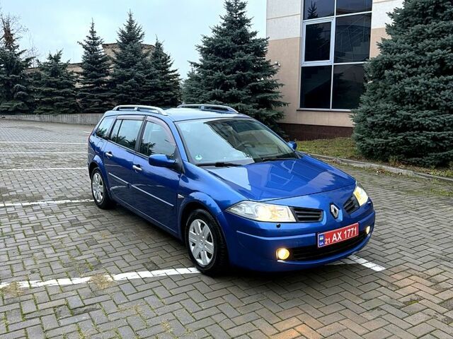 Рено Меган, объемом двигателя 1.6 л и пробегом 208 тыс. км за 5300 $, фото 4 на Automoto.ua