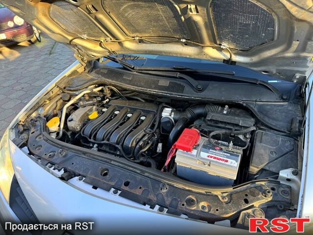 Рено Меган, объемом двигателя 1.6 л и пробегом 216 тыс. км за 4499 $, фото 13 на Automoto.ua
