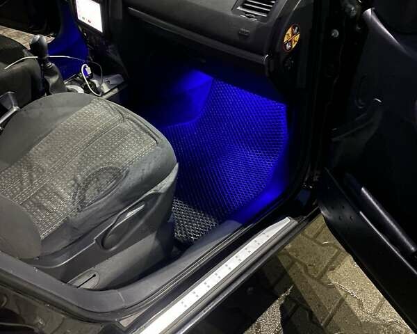 Рено Меган, объемом двигателя 1.5 л и пробегом 325 тыс. км за 4800 $, фото 45 на Automoto.ua