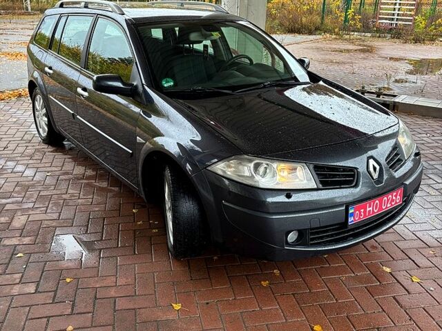 Рено Меган, объемом двигателя 1.6 л и пробегом 210 тыс. км за 6150 $, фото 8 на Automoto.ua