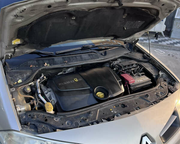 Рено Меган, объемом двигателя 1.9 л и пробегом 250 тыс. км за 4999 $, фото 19 на Automoto.ua