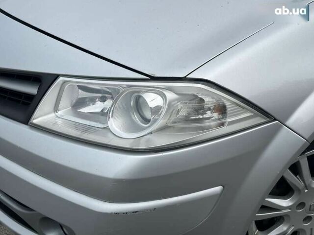 Рено Меган, объемом двигателя 0 л и пробегом 263 тыс. км за 4490 $, фото 11 на Automoto.ua