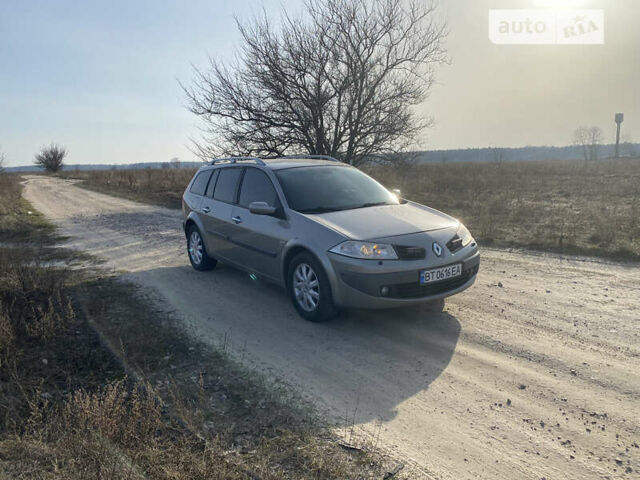 Рено Меган, об'ємом двигуна 1.6 л та пробігом 250 тис. км за 5500 $, фото 7 на Automoto.ua