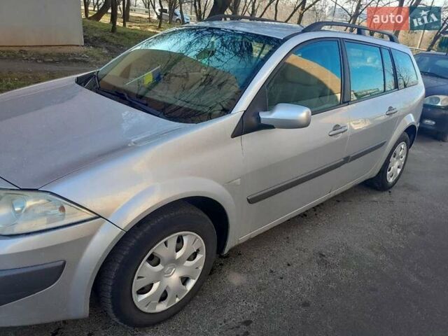 Рено Меган, объемом двигателя 1.5 л и пробегом 330 тыс. км за 4400 $, фото 5 на Automoto.ua