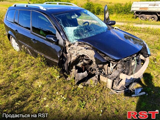 Рено Меган, об'ємом двигуна 1.6 л та пробігом 200 тис. км за 2500 $, фото 2 на Automoto.ua