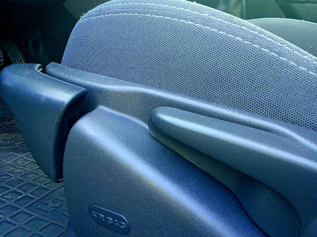 Рено Меган, объемом двигателя 1.6 л и пробегом 192 тыс. км за 5250 $, фото 8 на Automoto.ua