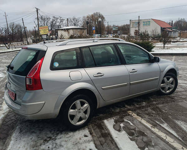 Рено Меган, объемом двигателя 1.6 л и пробегом 225 тыс. км за 5800 $, фото 3 на Automoto.ua