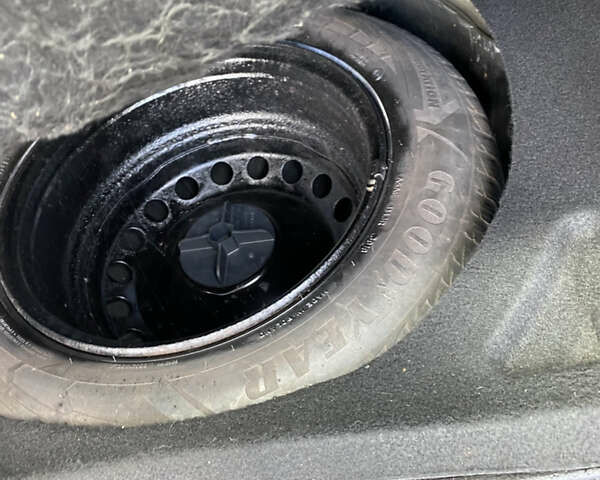 Рено Меган, об'ємом двигуна 1.6 л та пробігом 158 тис. км за 6400 $, фото 7 на Automoto.ua