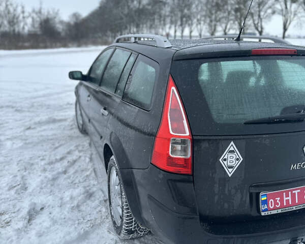 Рено Меган, объемом двигателя 1.6 л и пробегом 161 тыс. км за 5500 $, фото 4 на Automoto.ua