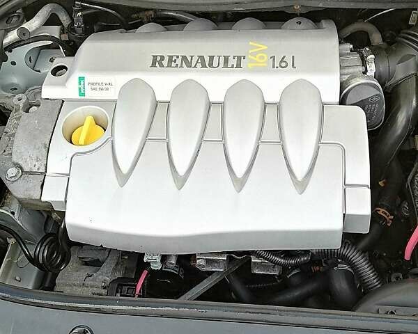 Рено Меган, об'ємом двигуна 1.6 л та пробігом 180 тис. км за 5600 $, фото 10 на Automoto.ua