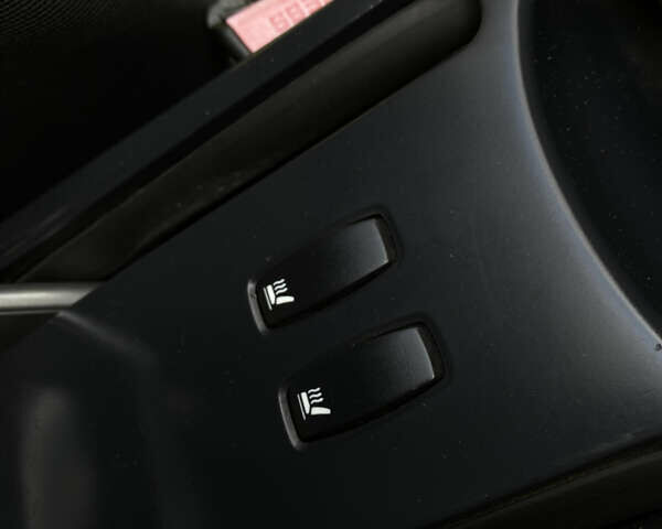 Рено Меган, об'ємом двигуна 1.6 л та пробігом 158 тис. км за 6400 $, фото 17 на Automoto.ua