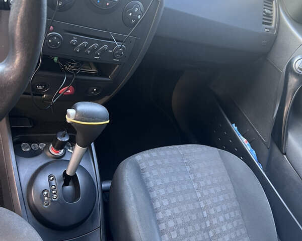 Рено Меган, объемом двигателя 1.9 л и пробегом 250 тыс. км за 4999 $, фото 4 на Automoto.ua