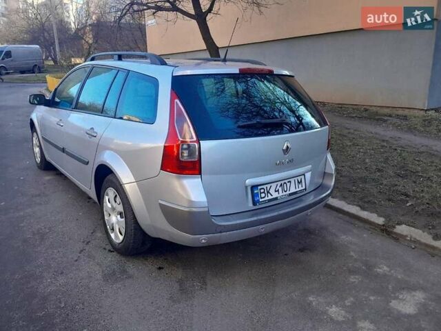 Рено Меган, объемом двигателя 1.5 л и пробегом 330 тыс. км за 4400 $, фото 7 на Automoto.ua