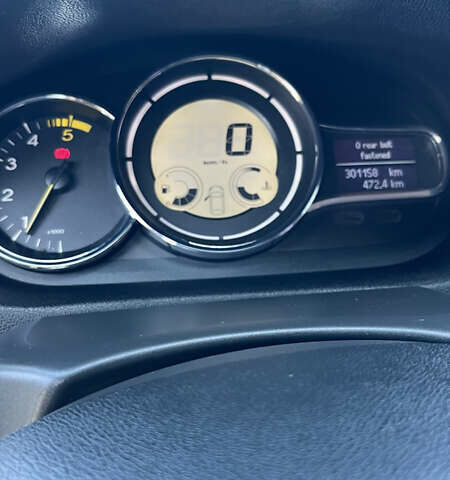 Рено Меган, об'ємом двигуна 1.5 л та пробігом 301 тис. км за 7000 $, фото 7 на Automoto.ua