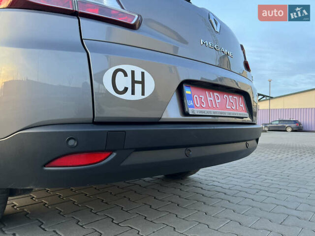 Рено Меган, объемом двигателя 1.4 л и пробегом 154 тыс. км за 6200 $, фото 25 на Automoto.ua