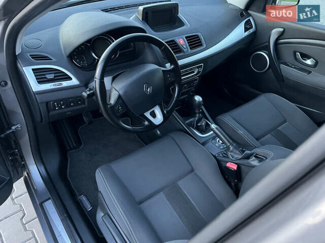 Рено Меган, объемом двигателя 1.4 л и пробегом 154 тыс. км за 6200 $, фото 98 на Automoto.ua