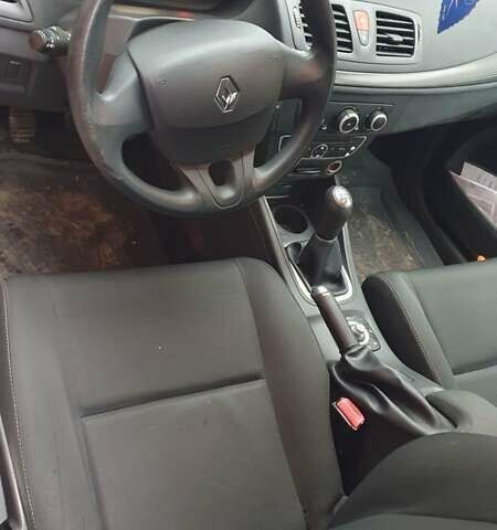 Рено Меган, об'ємом двигуна 1.5 л та пробігом 250 тис. км за 4900 $, фото 4 на Automoto.ua